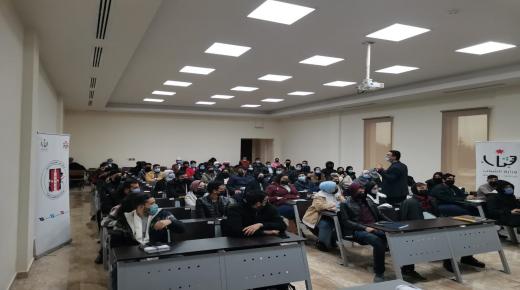 طلبة من “الشرق الأوسط” يشاركون في برنامج تنموي لوزارة الشباب