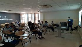 جامعة الشرق الأوسط ترحب بطلبة برنامج الصيدلة البريطاني المشترك (Mpharm) الجدد