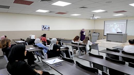 طلبة “الشرق الأوسط” يحاورون الكاتبة الفلسطينية نعومي ناي حول رواية حبيبي