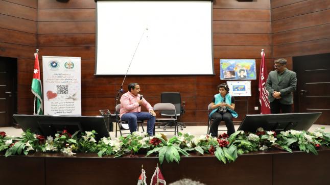 السلم المجتمعي يحاضر في “الشرق الأوسط”… و”الوطني للثقافة والفنون” ينفذ عملًا مسرحيًا