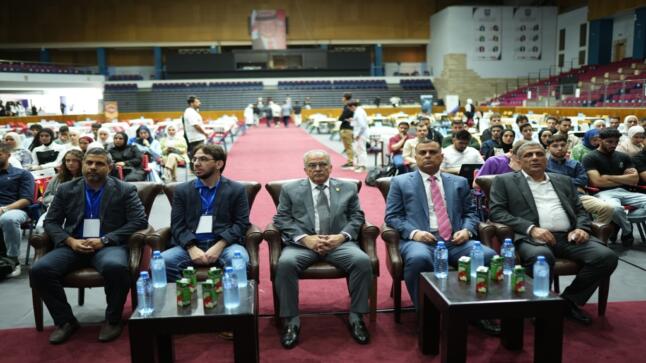 انطلاق المرحلة النهائية للمسابقة الوطنية في نمذجة الذكاء الاصطناعي في عمان الاهلية