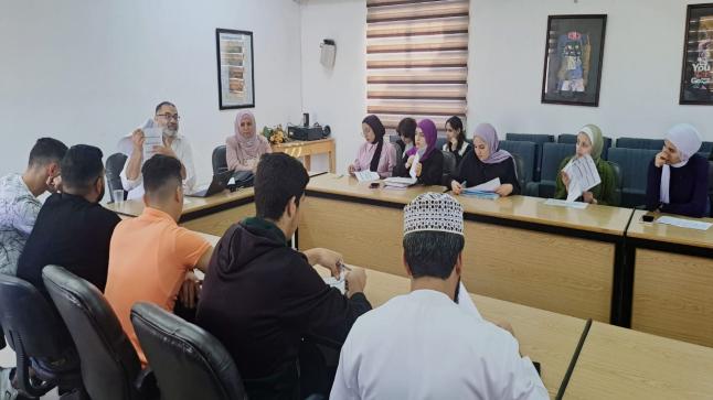 قسم اللغة الانجليزية وآدابها في جامعة فيلادلفيا يلتقي الطلبة الجدد