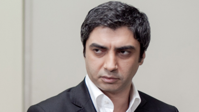 عرف عربيا بمراد علم دار.. من هو نجاتي شاشماز نجم المسلسل الشهير “وادي الذئاب” ؟