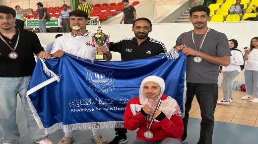 نتائج مميّزة لطلبةعمان الأهلية في بطولة الجامعات للملاكمة