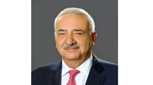 قطاع التعليم أيضا!