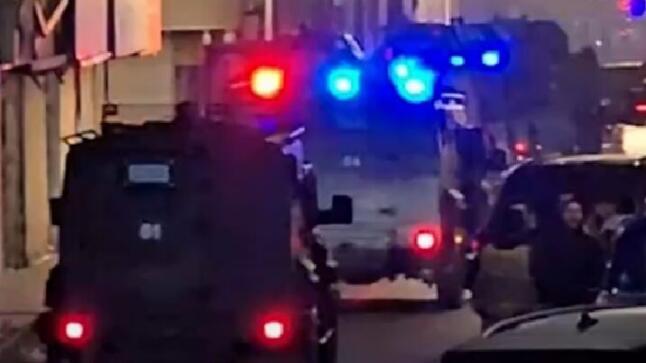 العين القضاة يكشف تفاصيل مهمة عن الشقيقين اللذين داهمهما الأمن العام في الرمثا