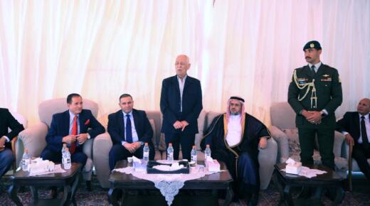 مندوبا عن الملك وولي العهد.. العيسوي يعزي عشيرتي الصرايرة والمومني