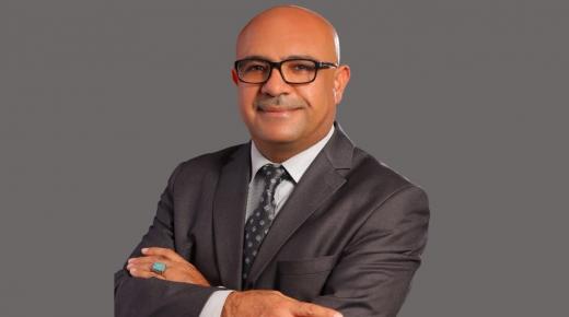 “بُعدٌ خامسٌ” إصدارٌ جديد لـ رمزي الغزوي