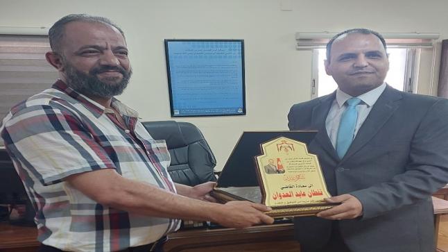 تكريم القاضي قفطان العدوان … بالتوفيق نودعك … وبالأمل نلقاك 