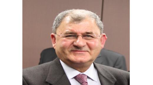 الرئيس العراقي يدعو لوقف فوري للحرب ويحذر من توسع الصراع إقليمياً