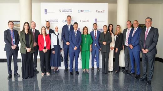 البنك الأردني الكويتي يحتفل بتخصيص كامل عوائد أول سند أخضر  في الأردن