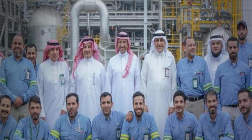 وزير الصناعة والثروة المعدنية يتفقَّد البنية التحتية في “مدينة رأس الخير الصناعية”