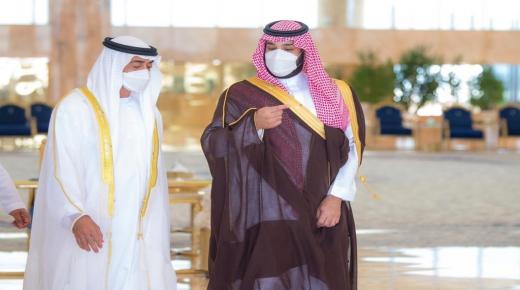 ولي العهد السعودي يستقبل ولي عهد أبوظبي – بالصور