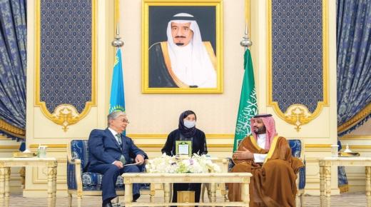 ولي العهد يستقبل رئيس كازاخستان ويعقدان جلسة مباحثات