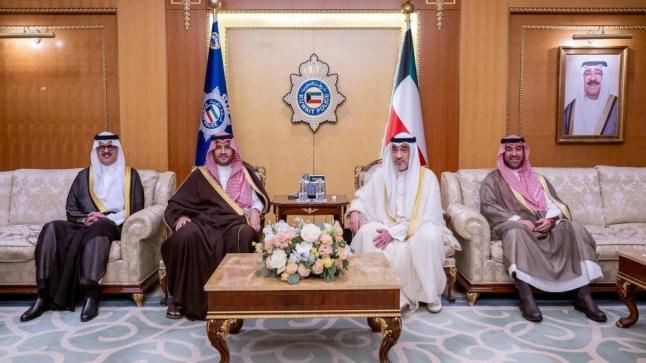 الشيخ فهد الصباح يستقبل الأمير تركي بن محمد بن فهد