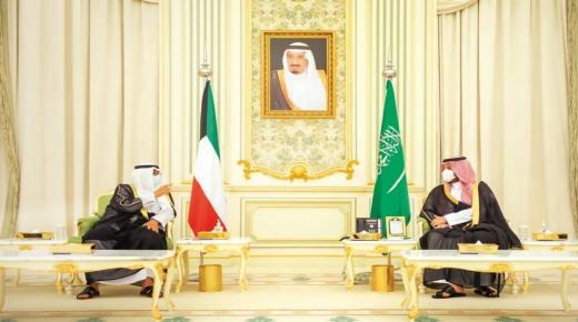 الأمير محمد بن سلمان وولي عهد الكويت يبحثان تعزيز التعاون – صور