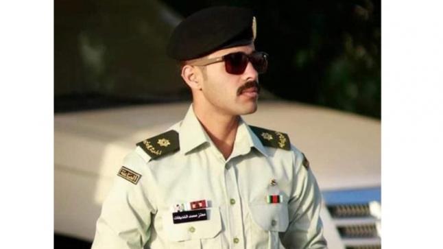 المربيه الفاضله فاطمه الشديفات مبارك تخرج نجلك ( معتز الشديفات ) من جامعة مؤته الجناح العسكري