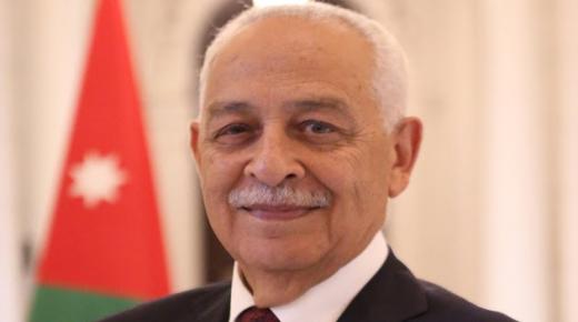 العيسوي ينقل تعازي الملك إلى عشيرة العموش