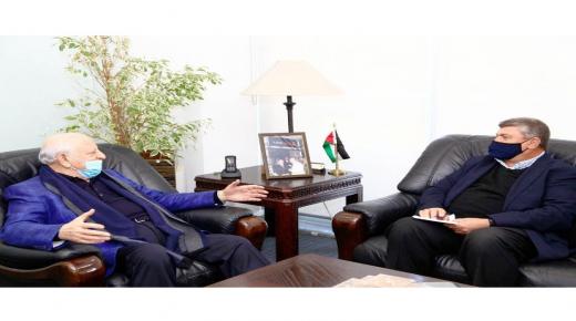 عماري يستعرض تطور مجموعة الاتصالات الاردنية في 20 عاما