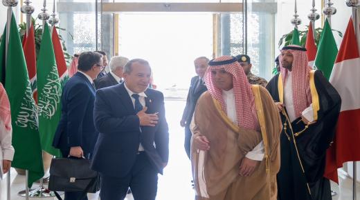 السعودية : وزير الدولة للشؤون الخارجية يستقبل وزير خارجية البيرو