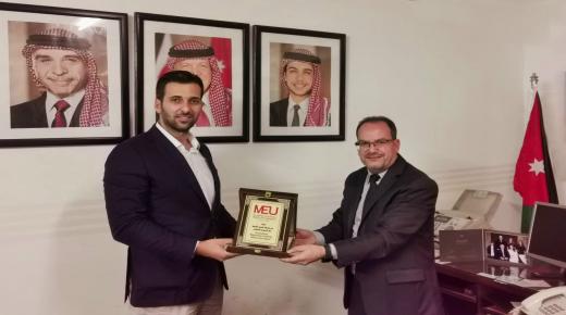 وفد من جامعة الشرق الأوسط MEU يزور الملحقية الثقافية الأردنية في القاهرة