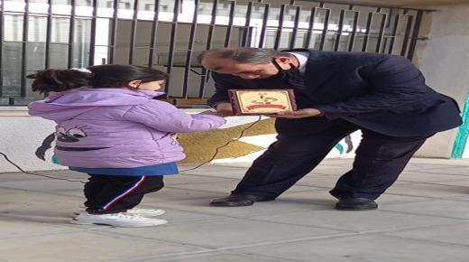 جامعة فيلادلفيا تشارك في حفل تكريم الفائزة بمسابقة ” المذيع الصغير