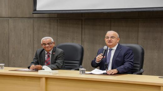 الحياري: نسعى إلى طرح تخصصات نوعية وإدخال مساقات علمية وتقنية تتوافق مع المستجدات