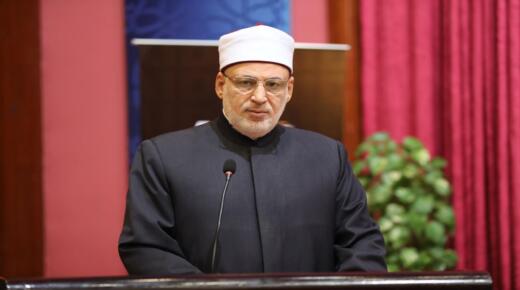 وكيل الأزهر يحذر من محاولات مستميتة لقطع الشباب عن تراثهم وتزييف وعيهم