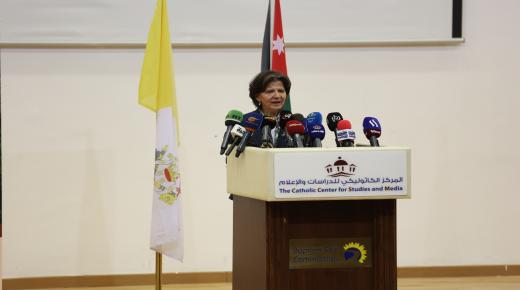 المركز الكاثوليكي يعقد مؤتمرًا صحفيًّا قبيل تدشين كنيسة معموديّة السيّد المسيح