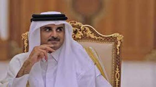 أمير قطر يعد بالمواطنة المتساوية بعد سجال الانتخابات