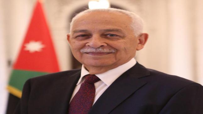 العيسوي ينقل تعازي الملك إلى عشيرة الكعابنه بوفاة الشيخ سليمان الشتيوي