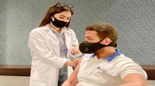 كارفور تعلن انتهاء المرحلة الأولى من تطعيم فريق عملها ضد فيروس كوفيد-19