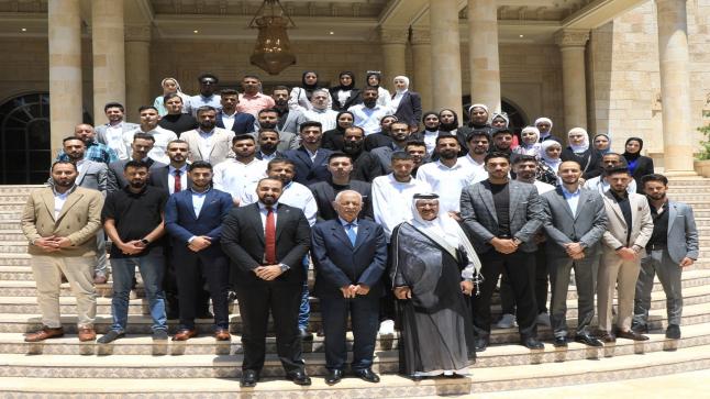 العيسوي يلتقي وفدا شبابيا من محافظة الزرقاء