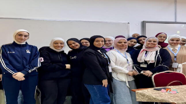 “كلية الصيدلة في جامعة الزيتونة الأردنية تنفّذ مبادرة توعوية لطلبة المدارس بعنوان “دور الصيدلاني في تعزيز نمط حياة صحي