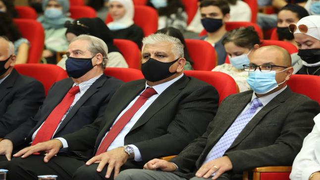 الجامعة الاميركية في مادبا تستقبل المئات من طلبتها الجدد في يوم حافل ومميز في مسيرة الجامعة.