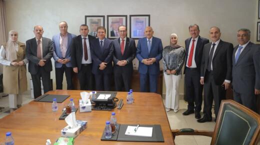 “الميثاق النيابية ” تطلع على واقع الأداء في شركة مناجم الفوسفات – صور وفيديو