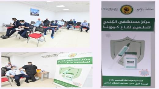 اقبال غير مسبوق على لقاحات كورونا بمركز الكندي للتطعيم.. والمواطنون يشيدون بالتنظيم والاستقبال والضيافة (صور)