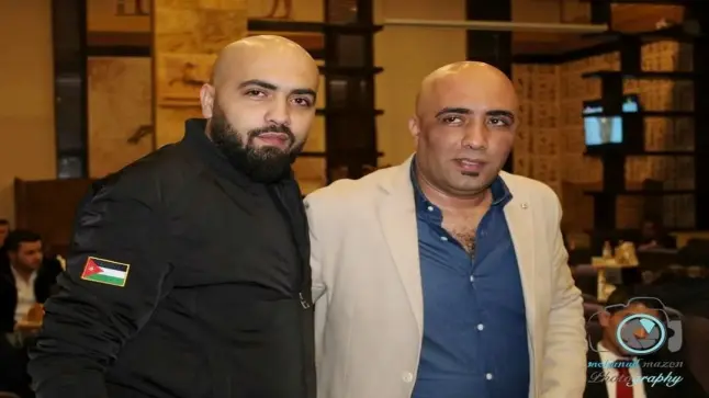 المستشار هاني الاصفر وعبد الرحمن الاصفر يهنئون الملك بعيد ميلاده وتولي جلالته سلطاته الدستورية