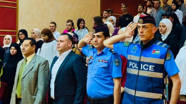 من المرور إلى حماية الأسرة: ندوات شاملة تعزز وعي طلبة فيلادلفيا بالمسؤولية الوطنية