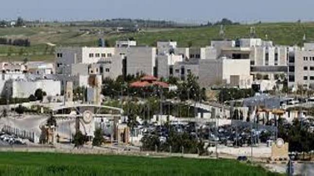 الجامعة الامريكية في مادبا تكسر قوالب التعليم التقليدي.. وهذه أسرار النجاح في منارة العلم العريقة