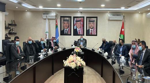 في لقاء مع ملتقى النخبة اجتهد المحافظ وأصاب وزير الداخلية