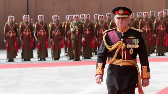 الأردنيون يحتفلون بعيد الجلوس الملكي الثاني والعشرين