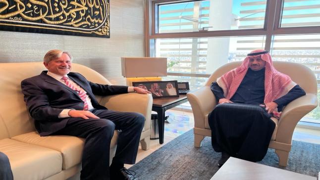 سفير خادم الحرمين الشريفين لدى الأردن يلتقي ممثل المفوضية السامية للأمم المتحدة لشؤون اللاجئين