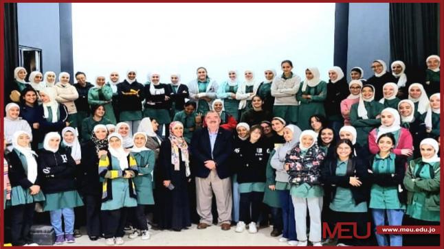 بيئة عمل مُصغّرة تدعم مواهب وأفكار طلبة “الشرق الأوسط”