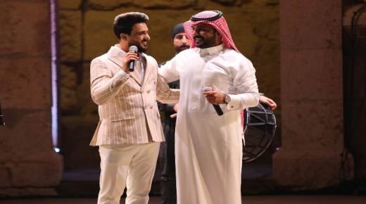 الرسلاني والدعجة يشعلون مدرجات “الجنوبيّ” بـ “الشيلات”