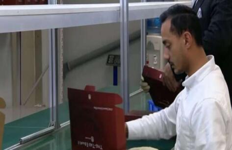 اهتمام خليجي بأجهزة التعليم الأردنية… طلب لشراء كامل الكمية من أجهزة TAG-EDU وأجهزة “آيباد التعلم”