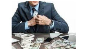 اختلاس أموال مودعين من أحد البنوك الشهيرة من قبل ثلاثة موظفين