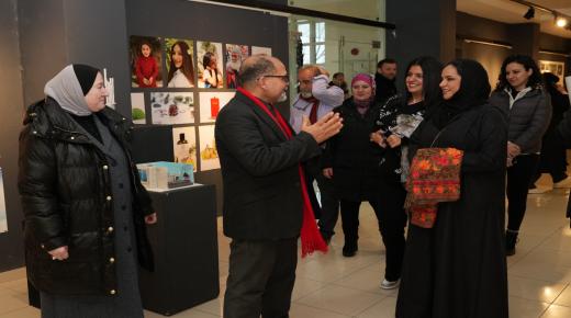 جامعة العلوم التطبيقية الخاصة تستقبل الملحق الثقافي في السفارة البحرينية- صور