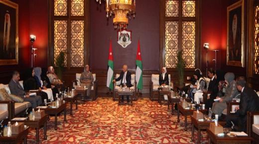 العيسوي يلتقي “البرلمانيات الأردنيات” – صور