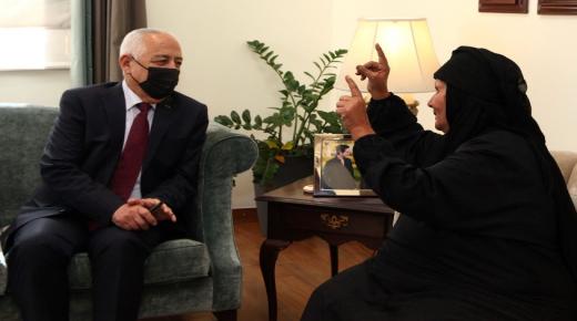 العيسوي يلتقي وفود عشائر وأعضاء جمعيات في الديوان الملكي الهاشمي – صور
